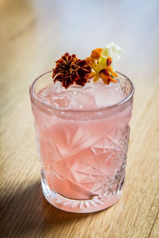 ternary-bar-novotel-flower-cocktail