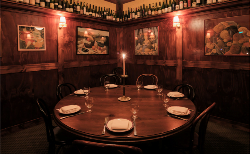 hubert private dining room