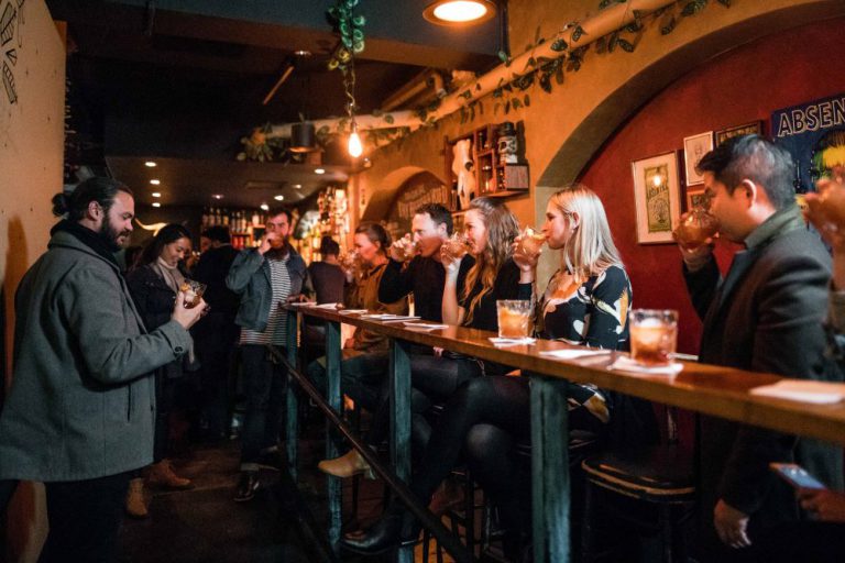 Sip and Stroll Cocktail Tours Sydney