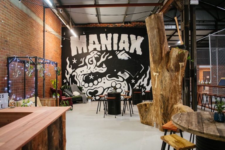 Maniax