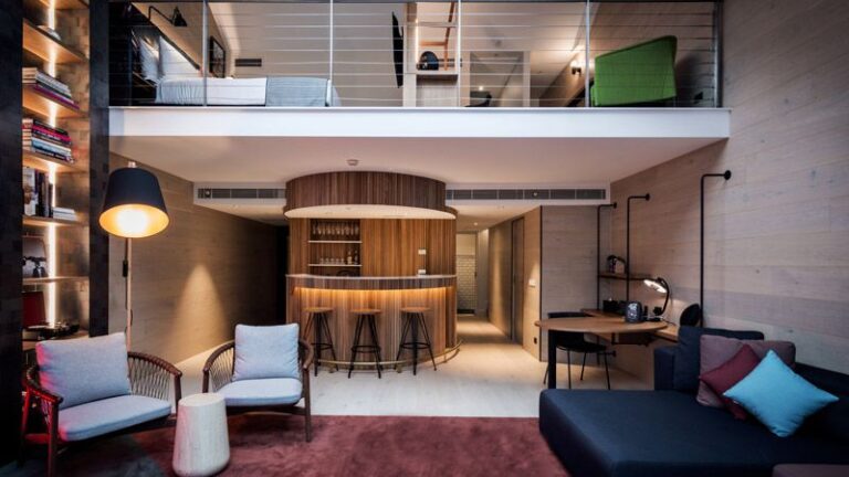 Ovolos Luxury Waterside Hotel on Finger Wharf