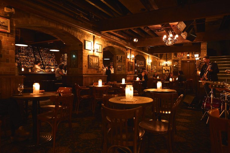 Baxter Inn