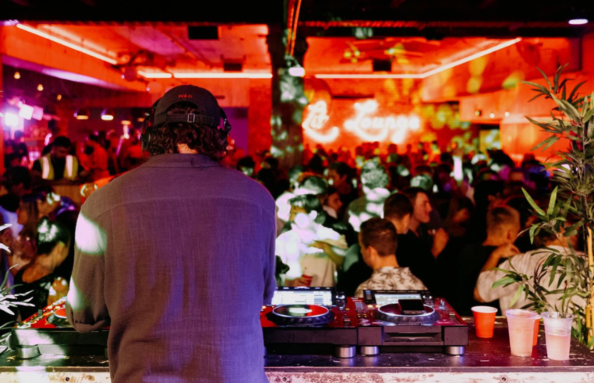 DJ playing to a crowd at Beach Road Hotel