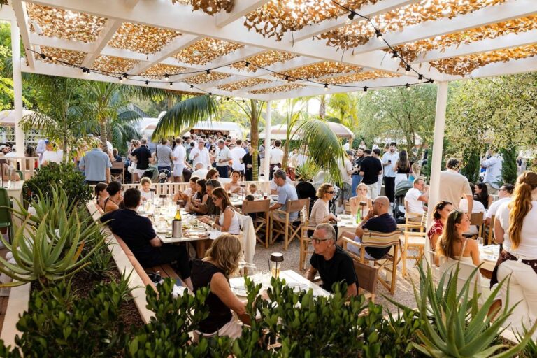 Club Rose Bay Reopens