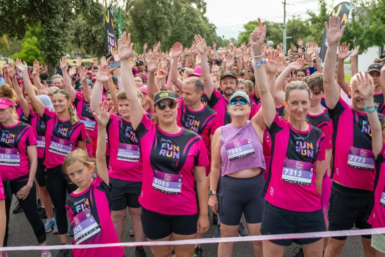 Sydney’s Harbour Turns Pink For Carman’s Fun Run